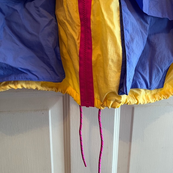 Throwback Nike Jacket - Picture 2 of 5